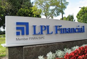 LPL-Financial-plans-move-out-of-Charlotte,-N.C.,-to-new-headquarters-in-South-Carolina&maxw=1000&q=90&cci_ts=20140617155058